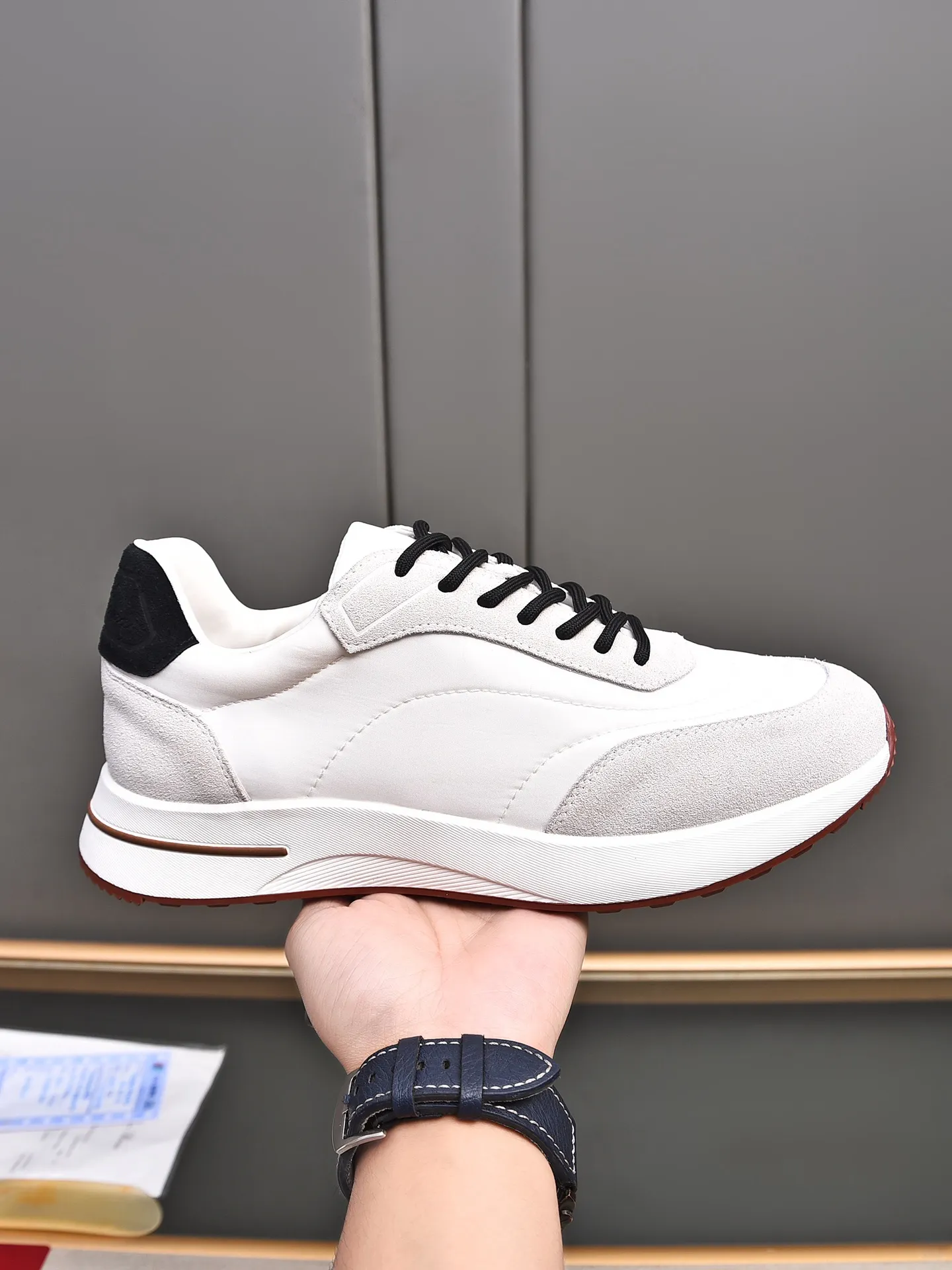 Men's shoes 💰460 LP new product on sale Loro Piana sports shoes｜Made with top-layer frosted and imported waterproof fabrics｜Comprehensive one-to-one restoration of the counter process｜Installed with original molded rubber three-color combination craft outsole｜Size: 39-44 (customized at 45.46)